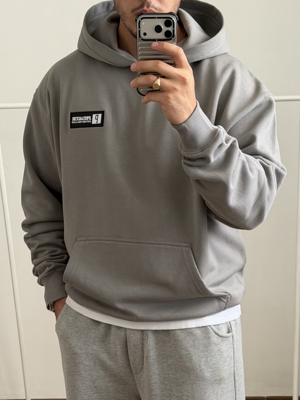 هودیPEGADORپشت چاپ