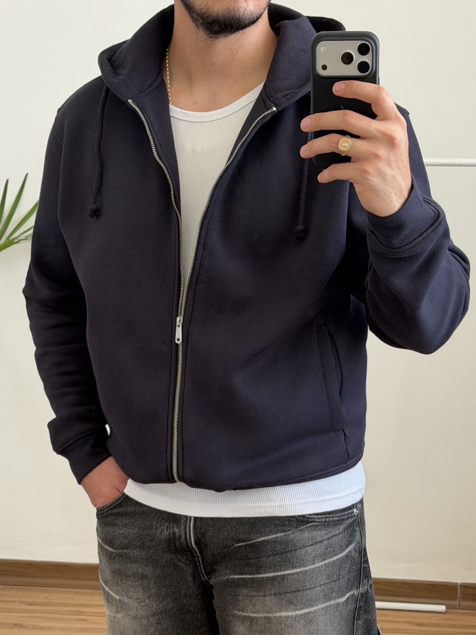 photo_2_2025-12-06_20-31-21